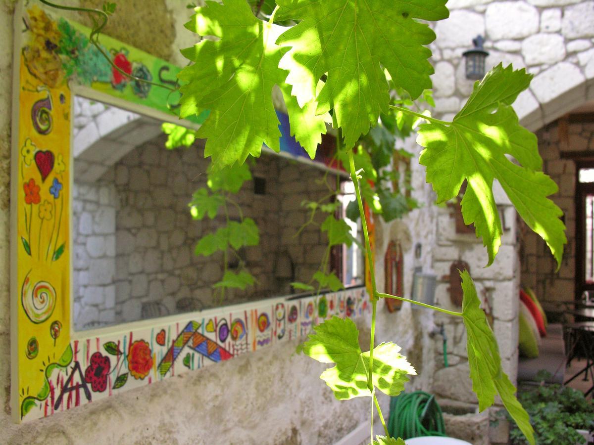 Salyangoz Bed and Breakfast Alaçatı Eksteriør billede