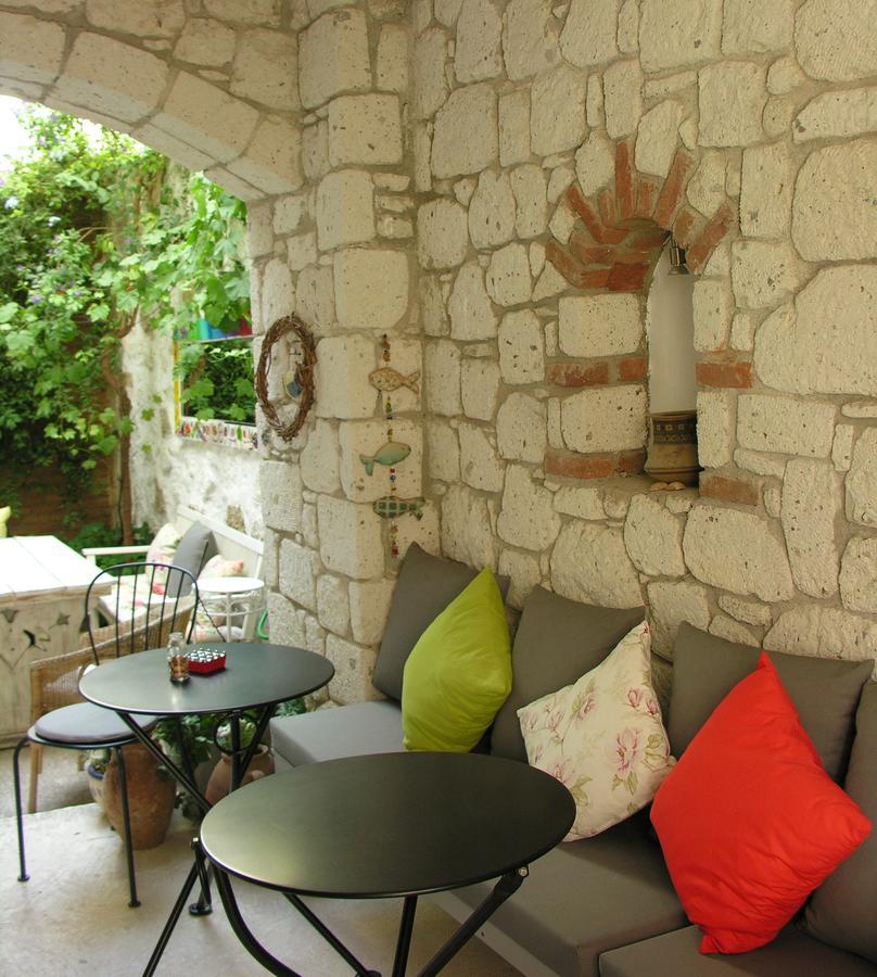 Salyangoz Bed and Breakfast Alaçatı Eksteriør billede
