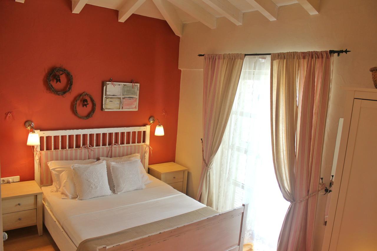 Salyangoz Bed and Breakfast Alaçatı Eksteriør billede